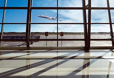 Hassle-free Luton Airport transfers