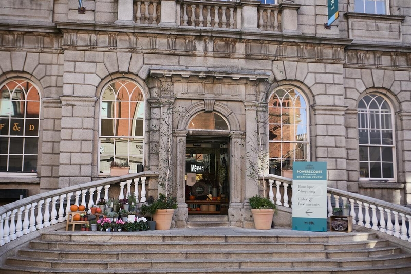 Powerscourt Townhouse Centre-Service 784- Stop Trinity College No. 4495